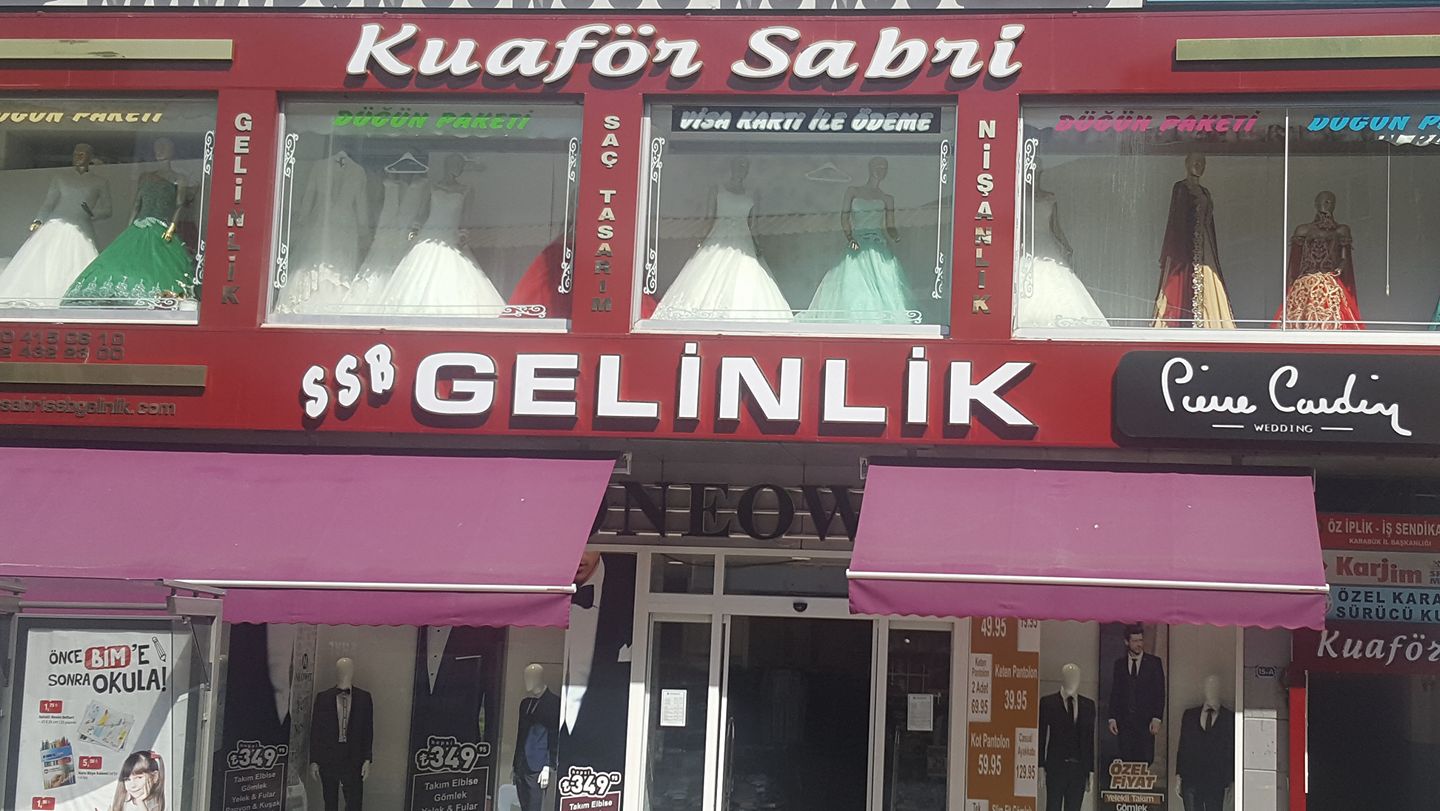 Kuafor Sabri Guzellik Enstitusu kır düğünü mekanı — Merkez