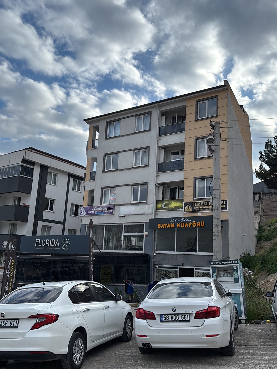 Metin Oktay bayan kuaförü